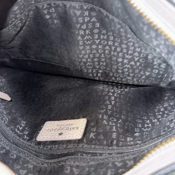 Kate Spade New York Chester street dessi Crossbody Bag Beige Strap Tassel - Picture 10 of 11